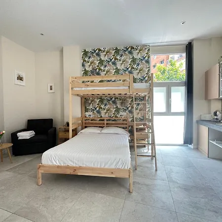 アパート Calma Lofts *