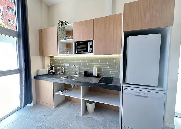 アパート Calma Lofts